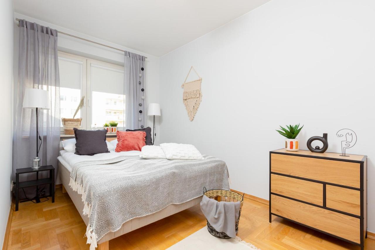 Mokotow Apartment Bluszczanska By Noclegi Renters Warsaw Ngoại thất bức ảnh