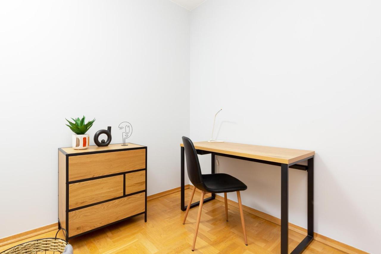 Mokotow Apartment Bluszczanska By Noclegi Renters Warsaw Ngoại thất bức ảnh